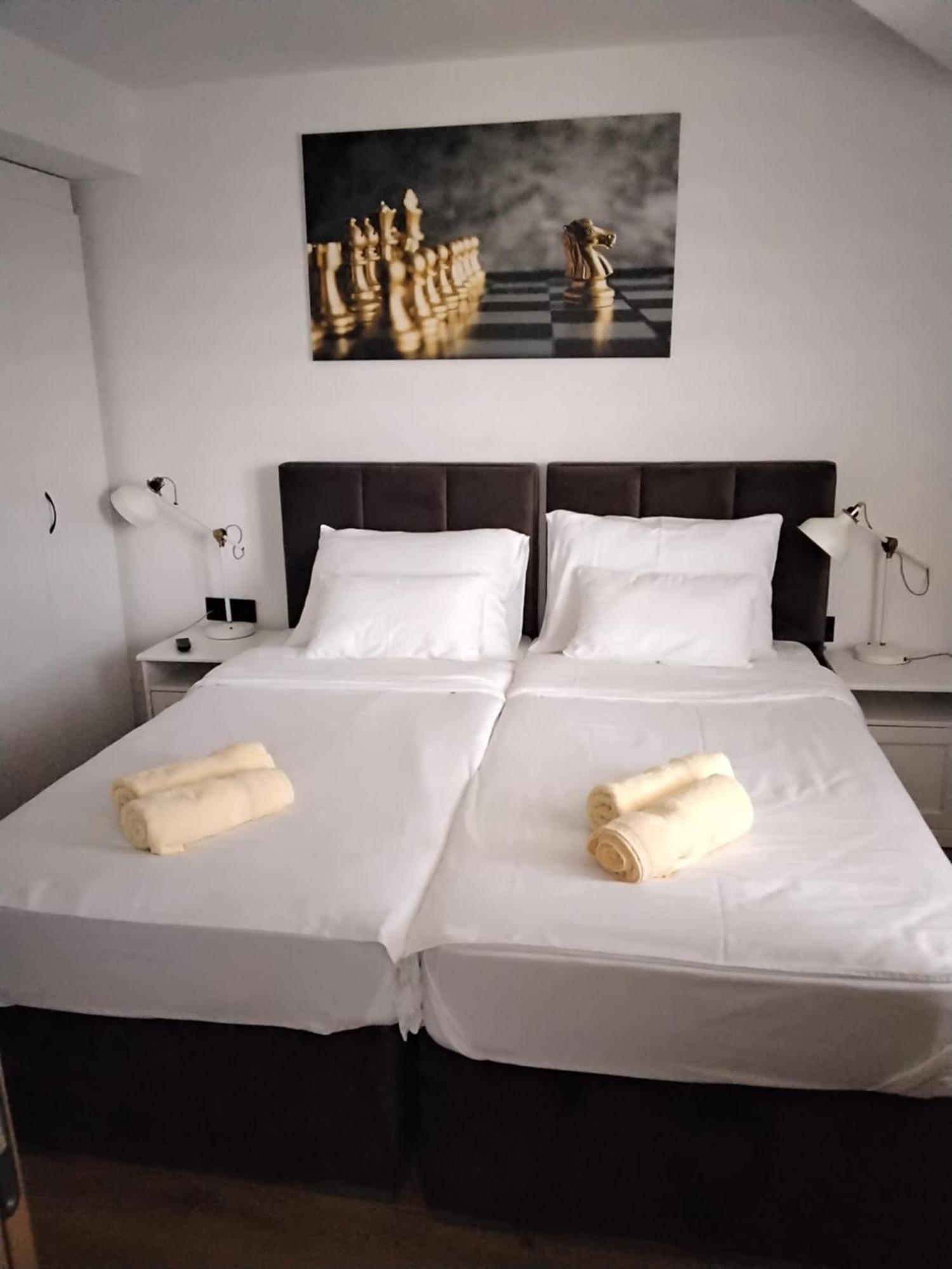Sky Apartmani & Spa Leskovac  Rom bilde