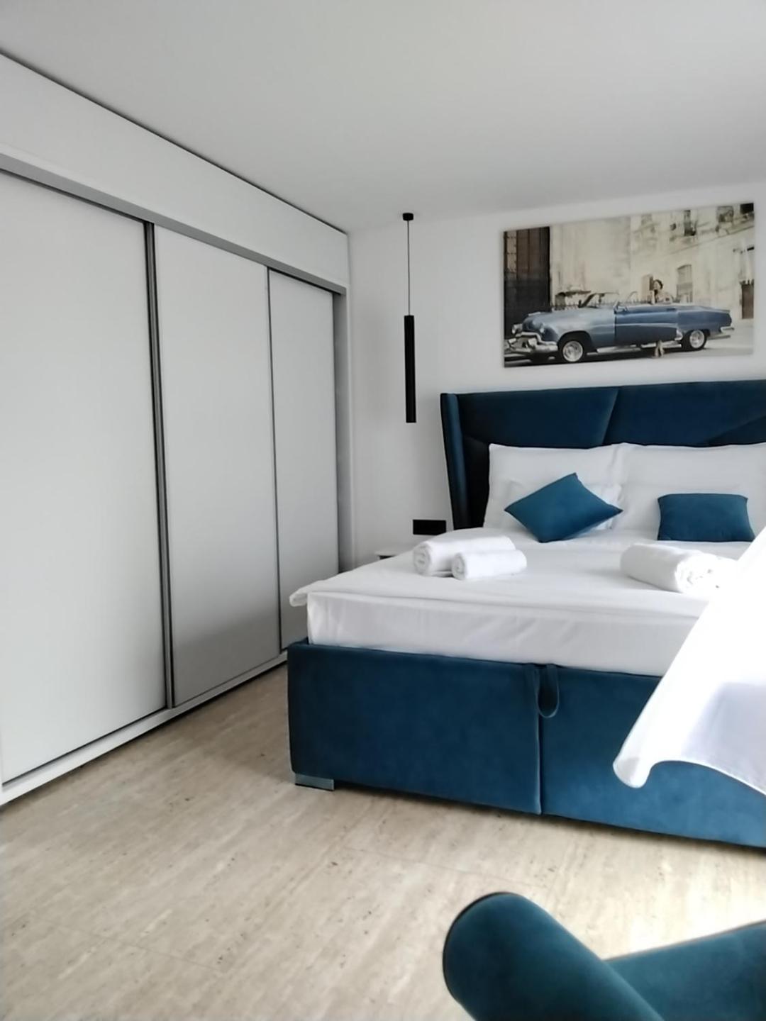 Sky Apartmani & Spa Leskovac  Rom bilde