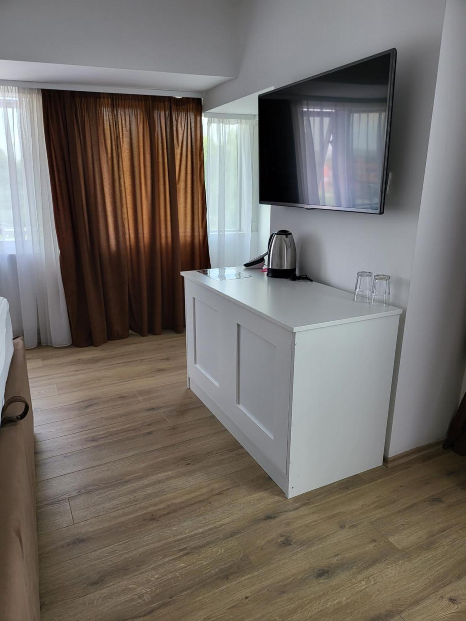 Sky Apartmani & Spa Leskovac  Rom bilde